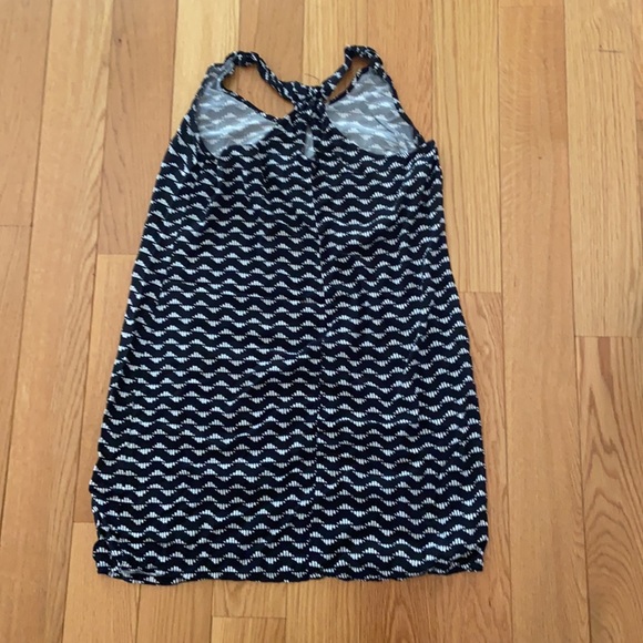 Old Navy dress - Picture 4 of 5